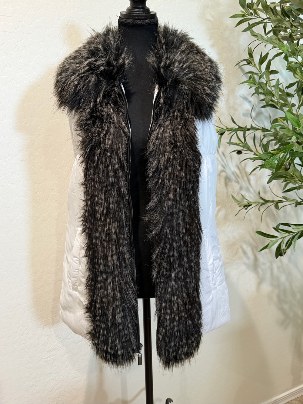 Parkhurst outdoor edition vest Size Large